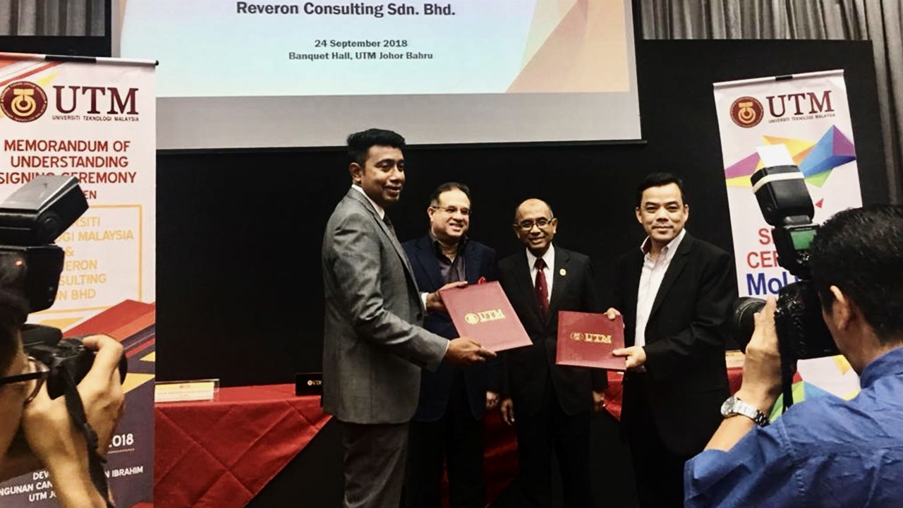 Signing of MOU between UTM and Reveron Consulting